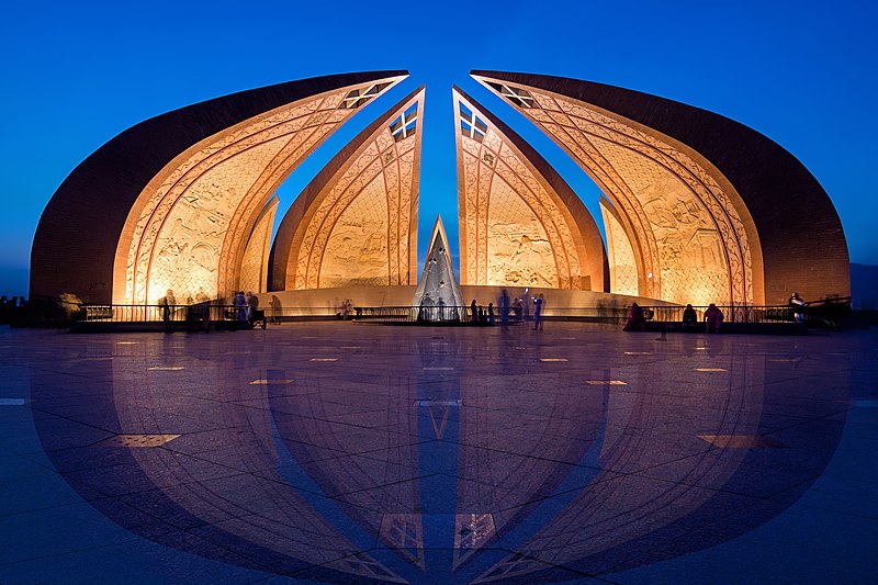 pakistan monument